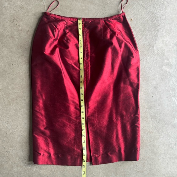 Pristine Lafayette 148 New York 100% Silk Red Dress Jacket & Skirt Suit (2) - Picture 13 of 16